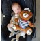 Teddybeer met gestreept T-shirt