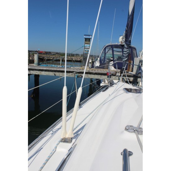 Stagbeschermer 8 mm lengte 1.80 mtr Stagbeschermer 8 mm lengte 1.80 mtr